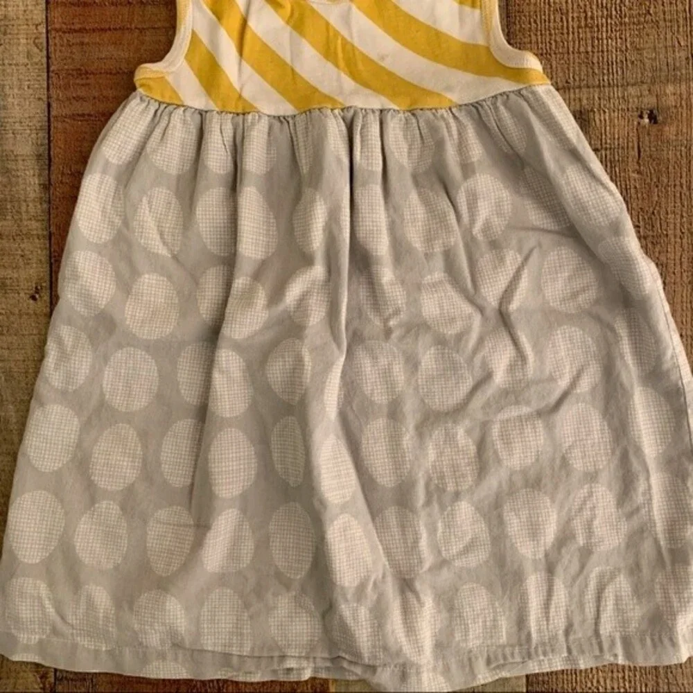 stem yellow striped